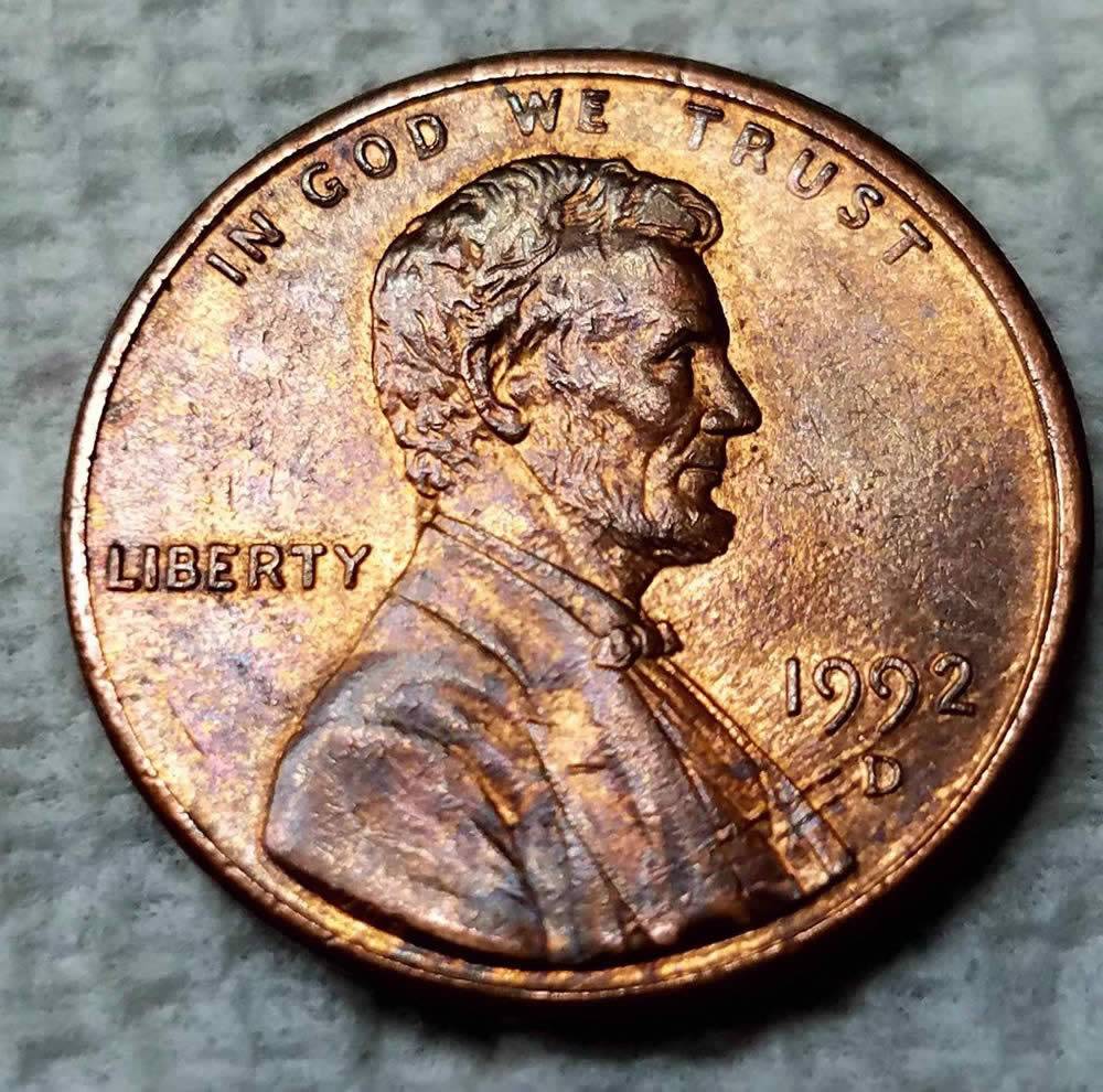 1992-D-Lincoln-Lamination-Or-Crack?